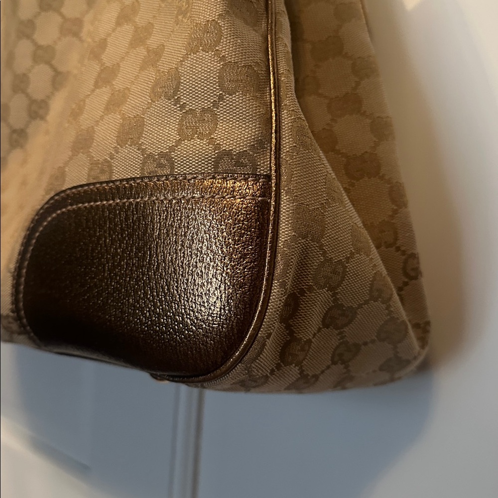EXCELLENT Condition Gold and brown canvas Gucci Princy Tote - Picture 8 of 16